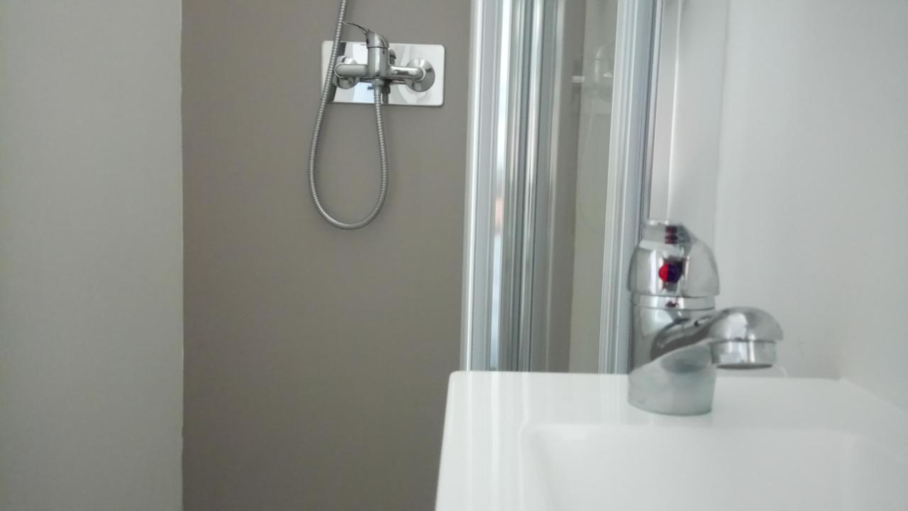 Maison De Ville Bed & Breakfast Magny-en-Vexin Dış mekan fotoğraf