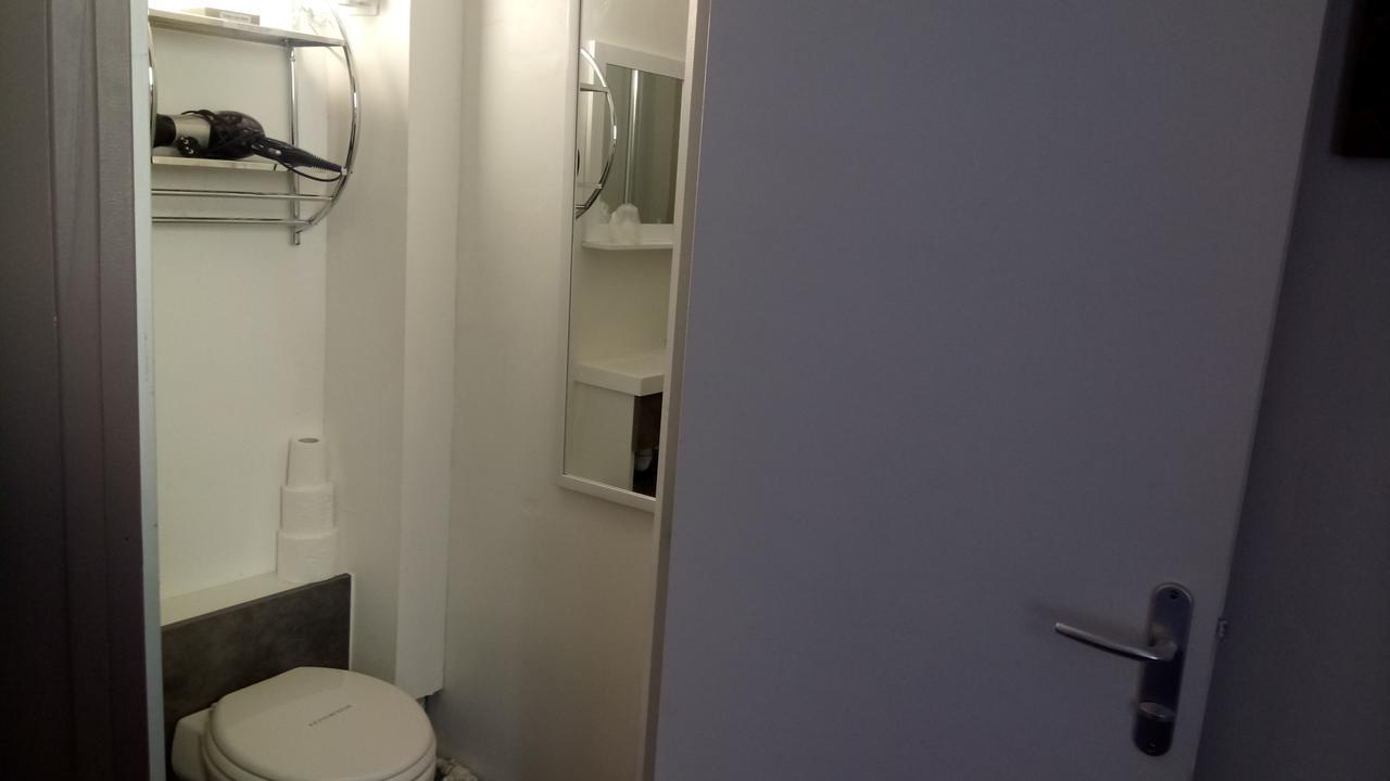 Maison De Ville Bed & Breakfast Magny-en-Vexin Dış mekan fotoğraf